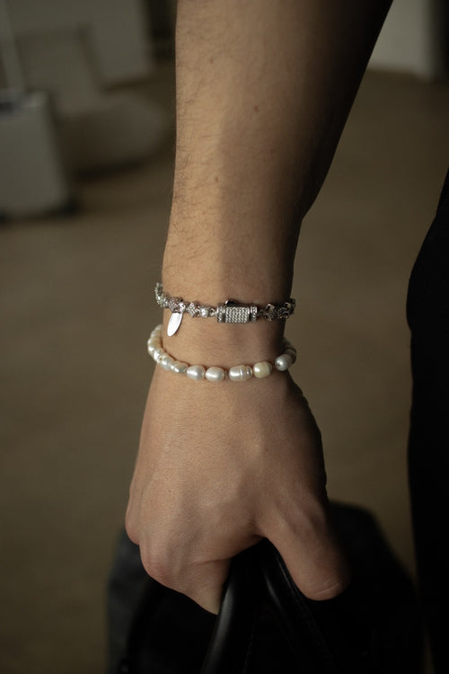 FRESHWATER PEARLS CHAIN