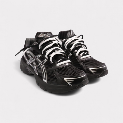 GEL-1130 Black Pure Silver - Double Laces