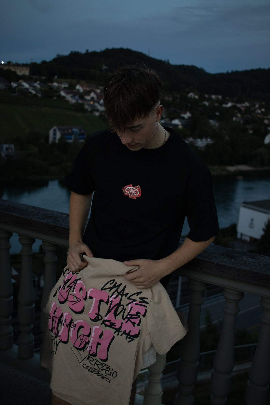 FEELING LUCKY TEE