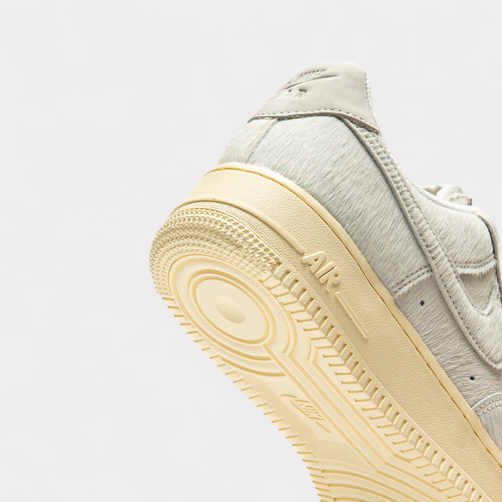 Nike Air Force 1 Low - Sail Pony Hair